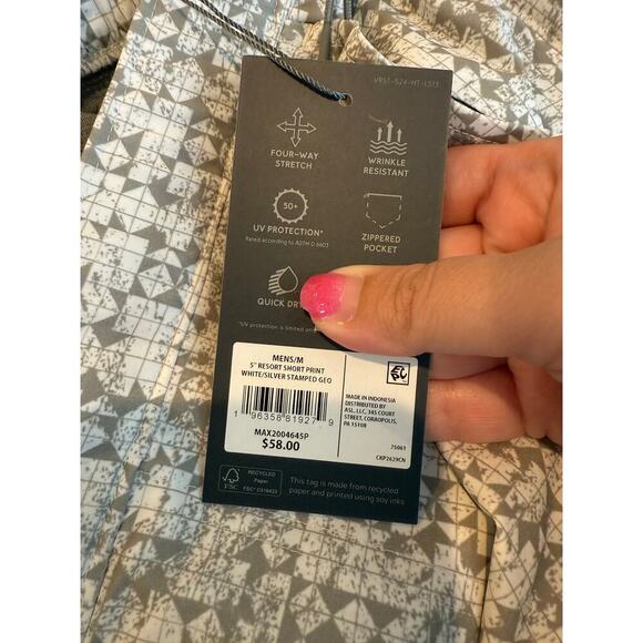 VRST Men's White/Silver Stamped Geo 5" Resort Short Print Size M - Picture 5 of 6